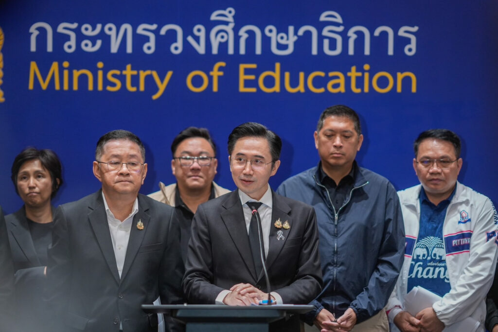 48 ชั่วโมงหลังเหตุ ศธ. ผนึก 4 กระทรวงเร่งเยียวยาครู–นักเรียน ยกระดับมาตรการเข้ม ป้องกันเหตุซ้ำ–ยกเครื่องความปลอดภัยสถานศึกษาทั่วประเทศ